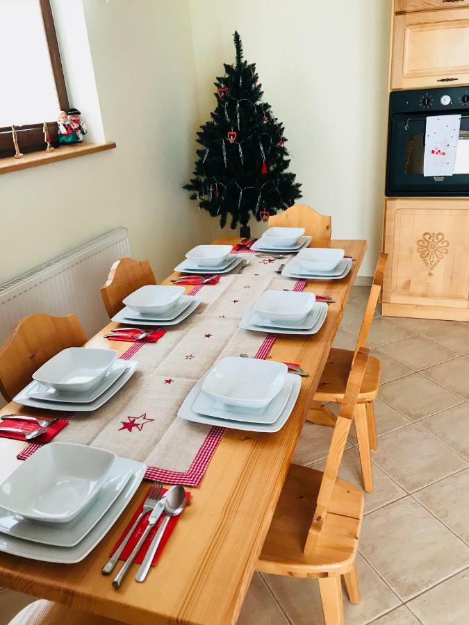 Dom Pod Bachledowka Villa Czerwienne Bagian luar foto